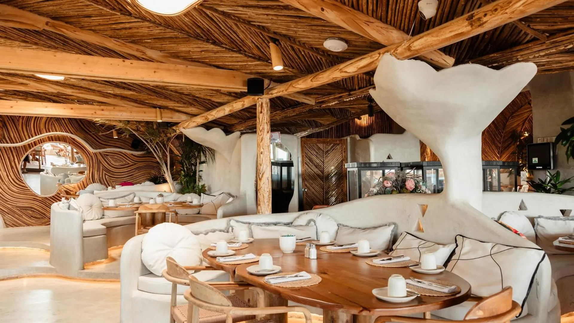 Villa With Minimalist Decor, Pool And Bbq, Two Minutes' Walk From Costabella Beach Marbellac